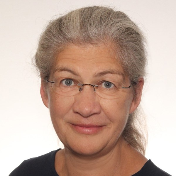 Dr. Katrin Seemeyer